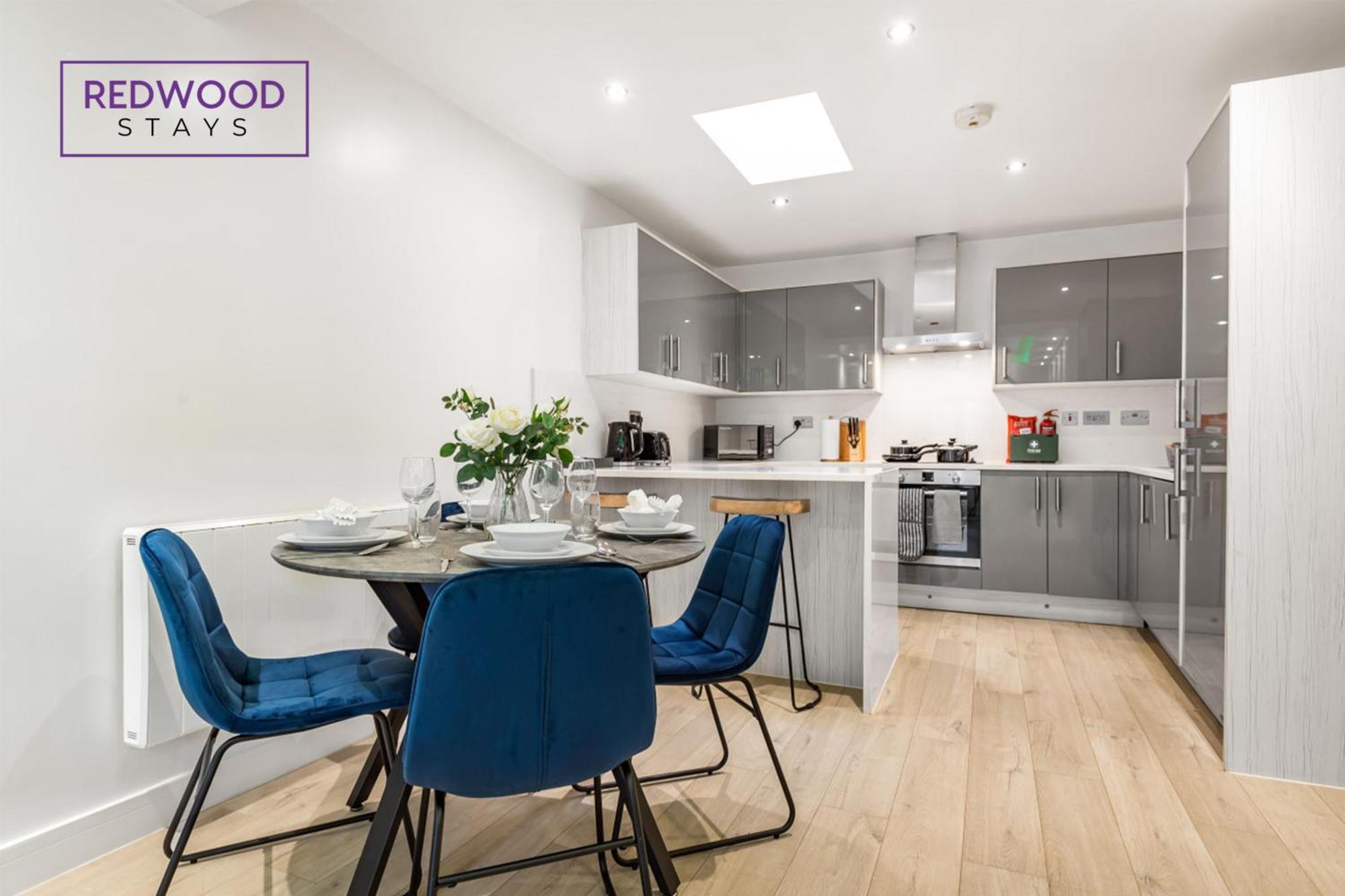 1 Bed 1 Bath Town Center Apartments For Corporates & Contractors, Wifi, Netflix And Parking On Selected Units By Redwood Stays Aldershot Extérieur photo
