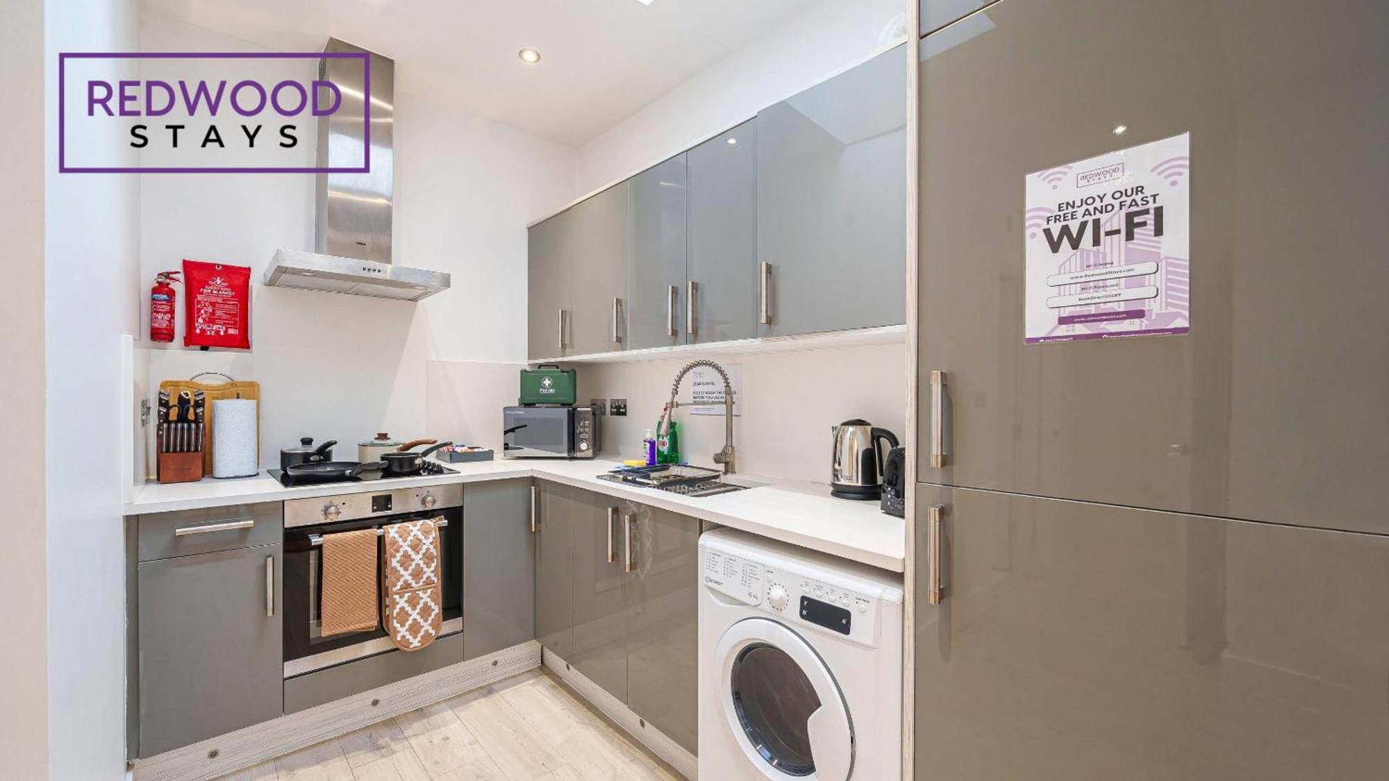 1 Bed 1 Bath Town Center Apartments For Corporates & Contractors, Wifi, Netflix And Parking On Selected Units By Redwood Stays Aldershot Extérieur photo